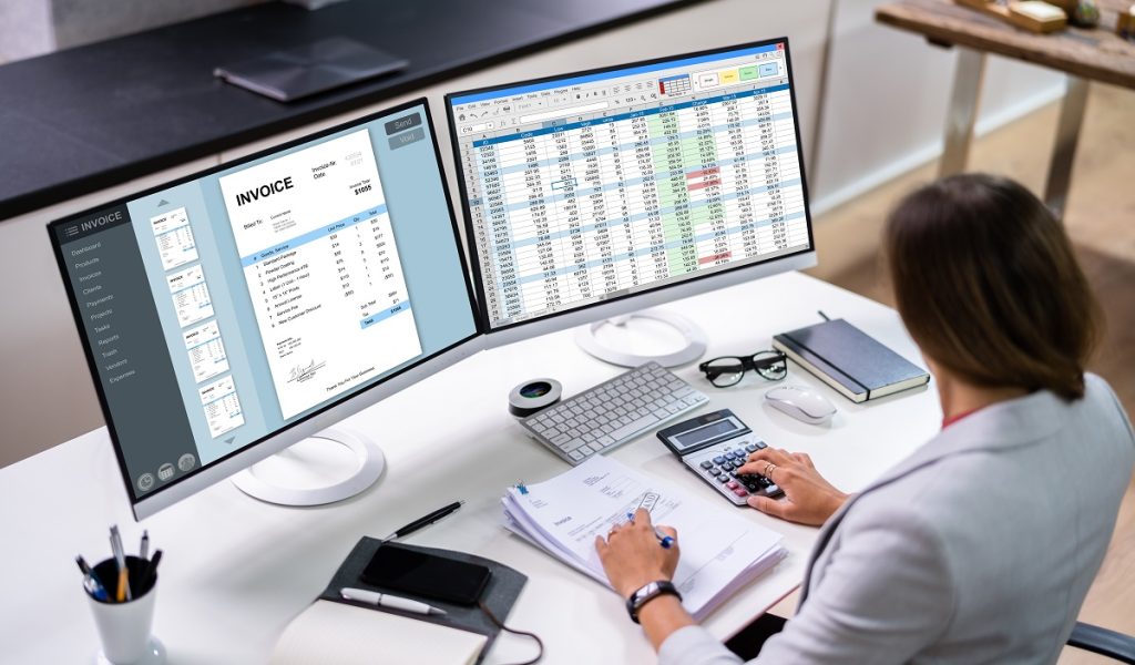 Online,Electronic,Invoice,And,Finance,Audit.,Medical,Bill,Accounting